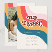 We hebben Groovy Retro 70s Wavy Line Photo Wedding Kaart (Voorkant / Achterkant)