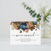 We hebben Herfst Navy Blue Brown Floral Moving Aankondigingskaart (Staand voorkant)