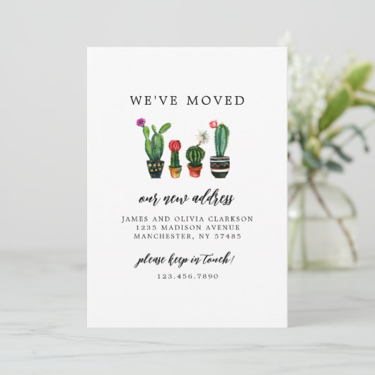 We hebben het adres van de familie gewijzigd aankondiging (Staand voorkant)