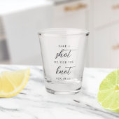 We hebben het huwelijk gesloten. shot glas
