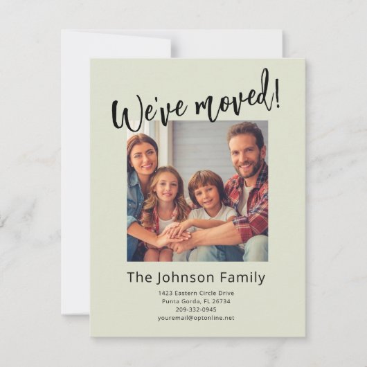 We hebben het moderne, stijlvolle familiebudget ve aankondiging (Voorkant)