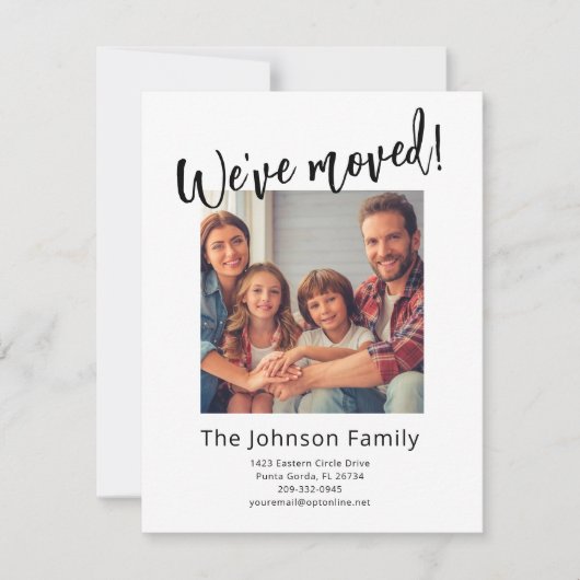 We hebben het moderne, stijlvolle familiebudget ve aankondiging (Voorkant)