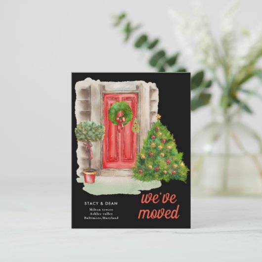 We hebben ons verplaatst | Rode kerstdeur | Nieuw  Aankondigingskaart (Staand voorkant)