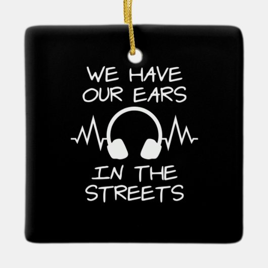 We hebben onze oren in de straten keramisch ornament (Voorkant)