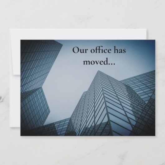 We hebben Professional Kantoor Building Aankondiging (Voorkant)