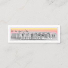 We hebben strandhut verplaatst, zeeweg bij zonsond mini visitekaartje