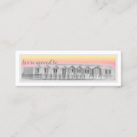 We hebben strandhut verplaatst, zeeweg bij zonsond mini visitekaartje (Voorkant)