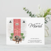 We hebben teckel Red Door Dog verhuisd Aankondiging (Staand voorkant)