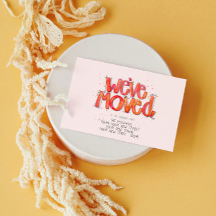 We hebben Waterverf Red Oranje Lettering verplaats Informatiekaartje