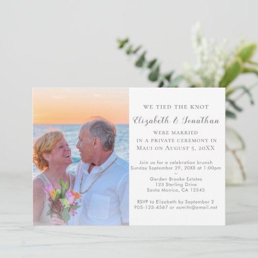 We hielden de uitnodiging voor het winnen van de w (Staand voorkant)