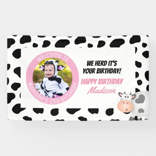 We hoorden dat het je verjaardag is Heilige Koe Ve Spandoek (Horizontaal)