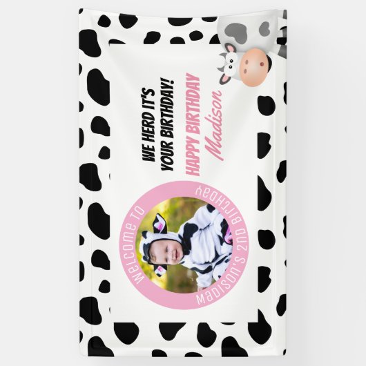 We hoorden dat het je verjaardag is Heilige Koe Ve Spandoek (Verticaal)