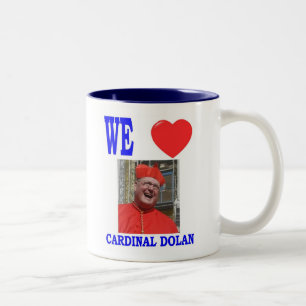 WE HOUDEN VAN CARDINAL DOLAN TWEEKLEURIGE KOFFIEMOK