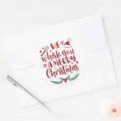 We houden van een prettige kerstfeestdag. ronde sticker (Envelop)