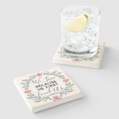 We houden van hem omdat hij ons het eerst liefhad stenen onderzetter (Zijkant)