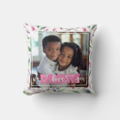 We houden van je mam foto roze bloemige Moederdag Kussen (Voorkant)