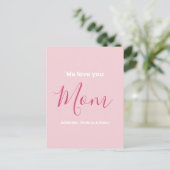 We houden van je mam roze minimalist briefkaart (Staand voorkant)