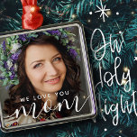 We houden van je mama Modern Classic foto Metalen Ornament<br><div class="desc">Dit eenvoudige en klassieke ontwerp is samengesteld uit sans serif en playful krommende typografie en voegt een douanefoto toe. Verander 'mama' in moeder,  moeder,  moeder,  enzovoort.</div>