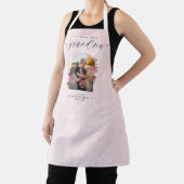 We houden van je Oma Bloemen Foto Keepsake Roze Schort (Insitu)