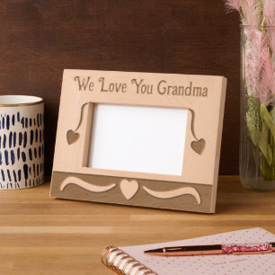 We houden van je oma liefdeshartjes gegraveerde lijstjes