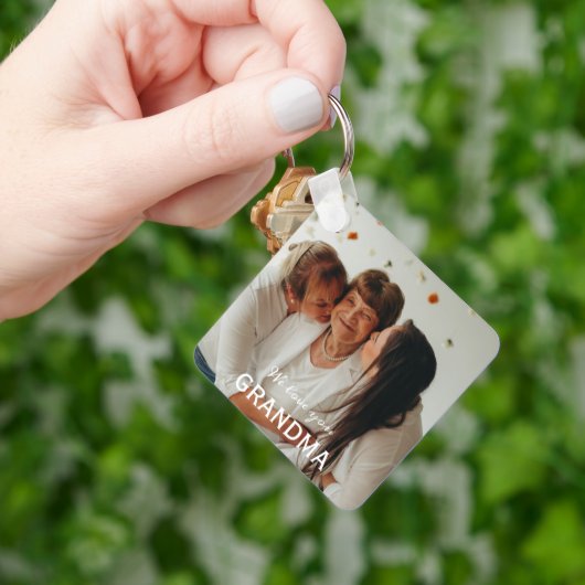 We houden van jou oma aangepaste foto sleutelhanger (Hand)