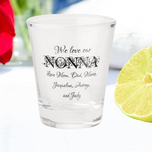 We houden van onze nonna - moderne Gepersonaliseer Shot Glas