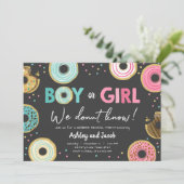 We kennen geen jongen of meisjes die een partijcod kaart (Staand voorkant)