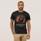 We komen bij het Sloth Hiking Team T-shirt (Voorkant volledig)
