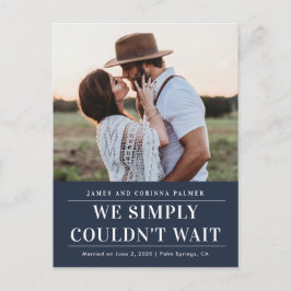 We konden niet wachten op de trouwaankondiging. briefkaart