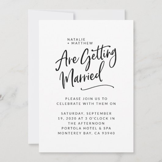 We krijgen een huwelijksscripttrouwuitnodiging save the date (Voorkant)