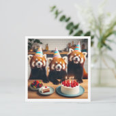 We kunnen beer-ly het geloven! Rode panda verjaard Kaart (Staand voorkant)