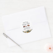 We kunnen het Baby shower van Herfst afwachten Ronde Sticker (Envelop)