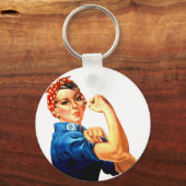 We kunnen het doen met de Riveter WII Propaganda Sleutelhanger (Voorkant)