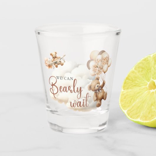 We kunnen nauwelijks wachten Schattige Beer Baby s Shot Glas (Voorkant)