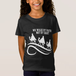 We lopen door geloof, niet door Christelijke kerst T-shirt