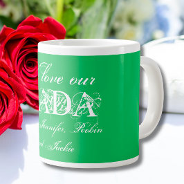 "We Love Our Dada" Schattige gepersonaliseerd groe Grote Koffiekop