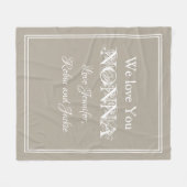 "We Love You NONNA" gepersonaliseerde beige Fleece Deken (Voorkant (Horizontaal))