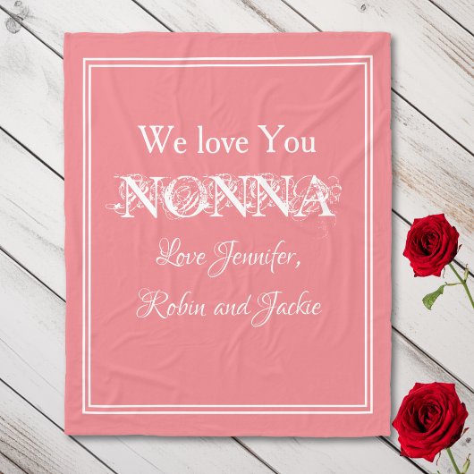 "We Love You NONNA" Gepersonaliseerde namen Zalm Fleece Deken
