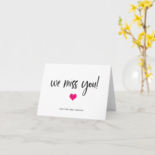 We missen je | Elke achtergrondkleur met hart Kaart (Gele Bloem)