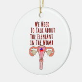 We moeten praten over de olifant in de baarmoeder keramisch ornament (Links)