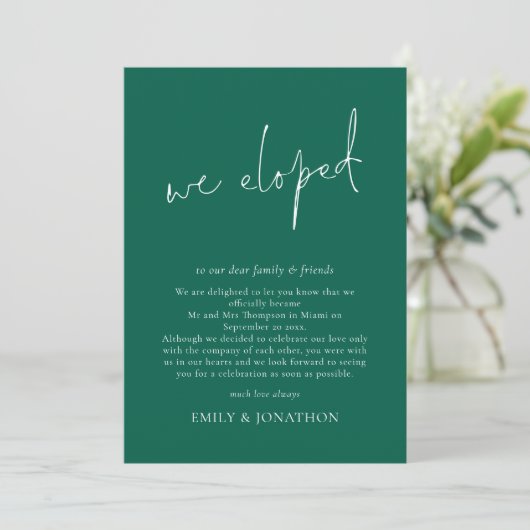 We ontwikkelden script Emerald Elopement aankondig Feestdagenkaart (Staand voorkant)