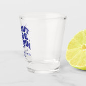 We Out Here Trippin Funny Trip Family Vacation Shot Glas (Rechts)