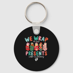 We Pakken De Arbeid En Bevalling Kerstverpleegster Sleutelhanger
