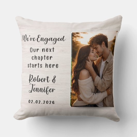 We’re Engaged Personalized Photo Throw Pillow Kussen (Voorkant)