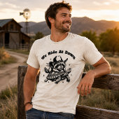 We Ride At Dawn Grappige Wasbeer Tri-Blend Shirt