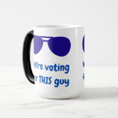 We stemmen op DEZE man Magische Mok (Voorkant links)