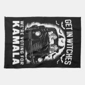 We stemmen op Kamala Halloween Theedoek (Horizontaal)