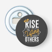 We stijgen op button flesopener (Voorkant)