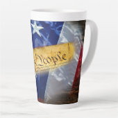 We The People Amerikaanse Vlag Latte Mok (Rechterhoek)