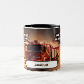 We vechten tegen wat je vreest brandweerman tweekleurige koffiemok (Center)